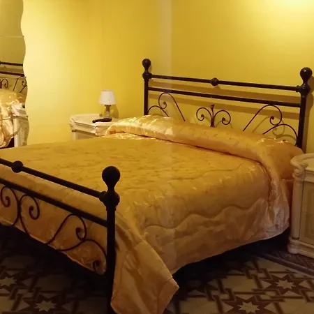 Bed & Breakfast La Breccia A Porta Pia Řím