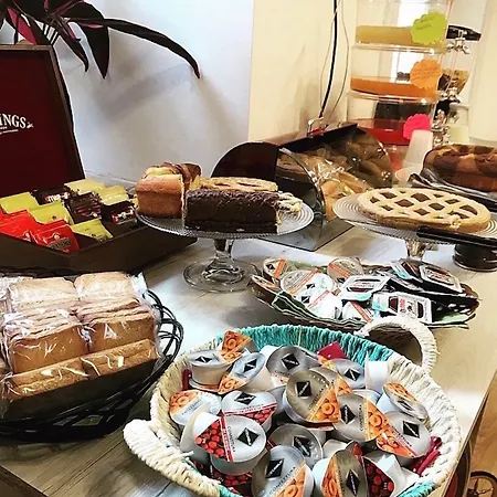 La Breccia A Porta Pia 4* Róma