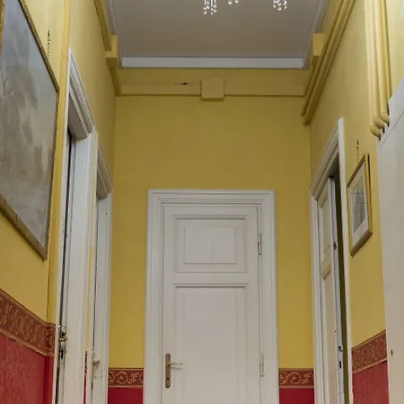 Panzió La Breccia A Porta Pia