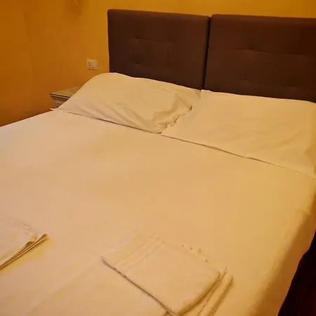 La Breccia A Porta Pia 3* רומא